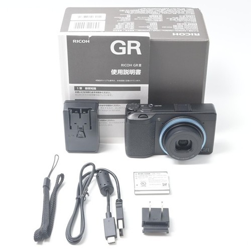 Fotocamera digitale compatta